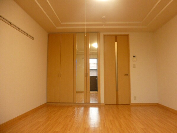 小野ロイヤルハイツの物件内観写真